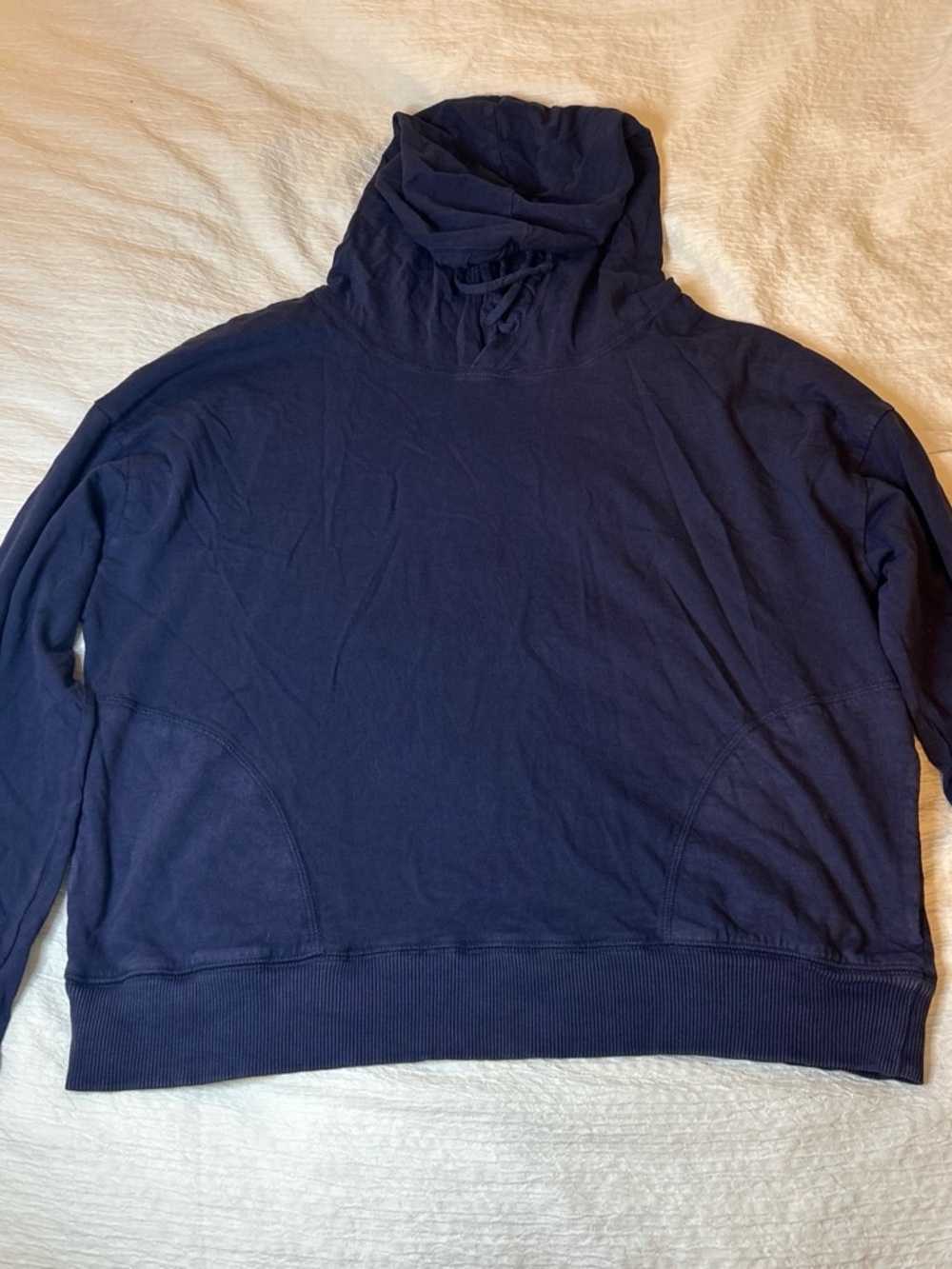 GAP Men's Navy Turtleneck Pullover Sweater